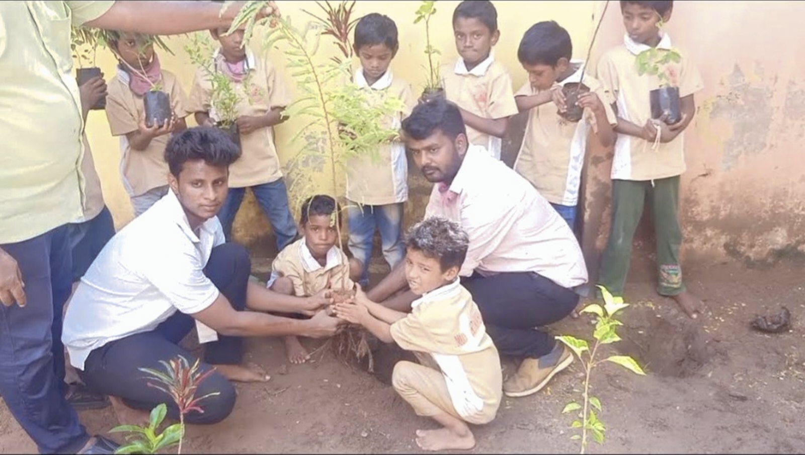 Volunteers group